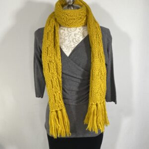 Knit Scarf With Tassles