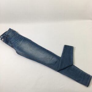 No Boundaries Skinny Jean